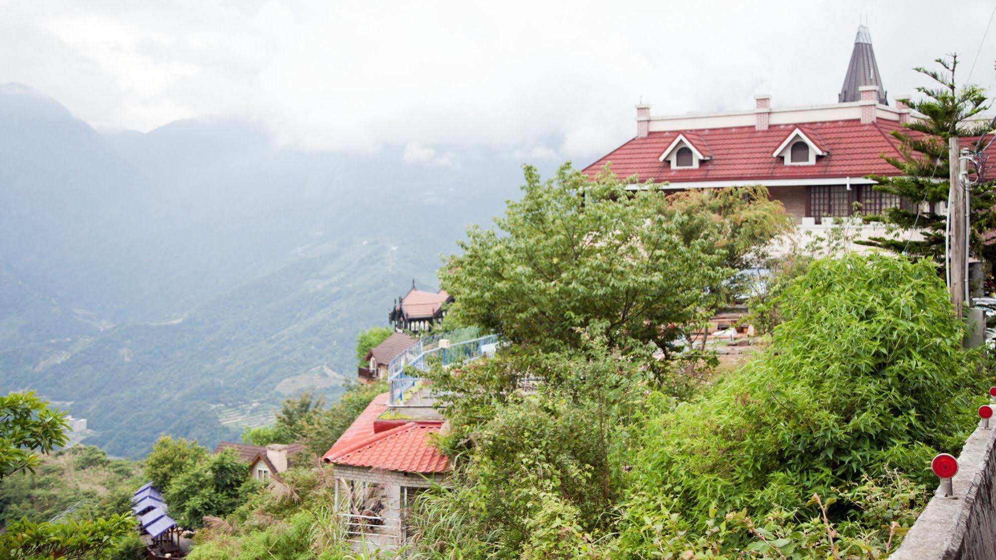 Spring Ground Resort Zsenaj Kültér fotó
