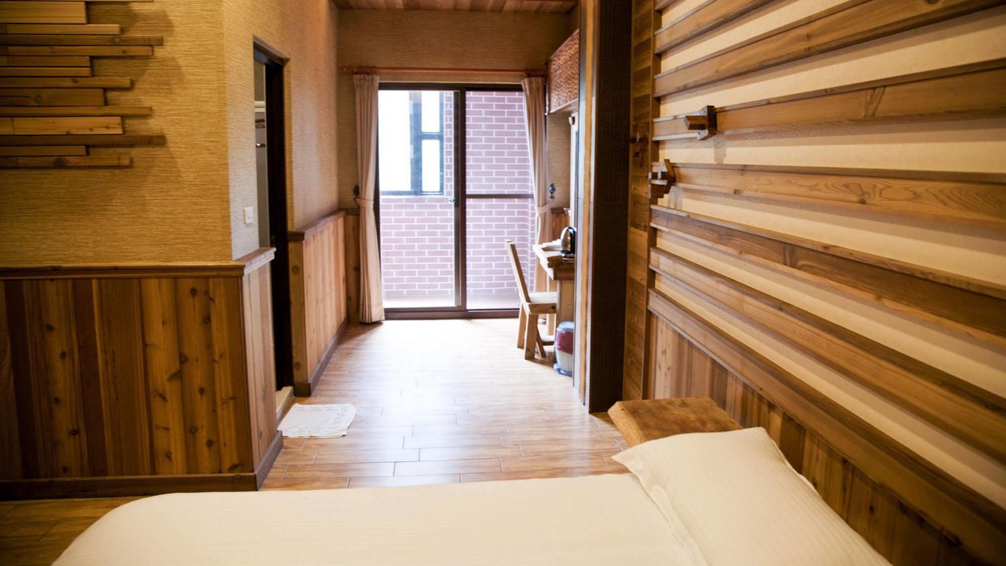 Spring Ground Resort Zsenaj Kültér fotó
